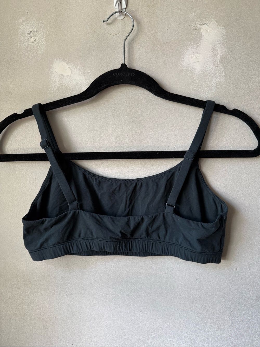 SKIMS fits everybody bralette- bundle of 4 - Picture 6 of 13